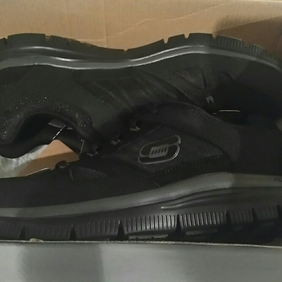 sketcher flex advantage